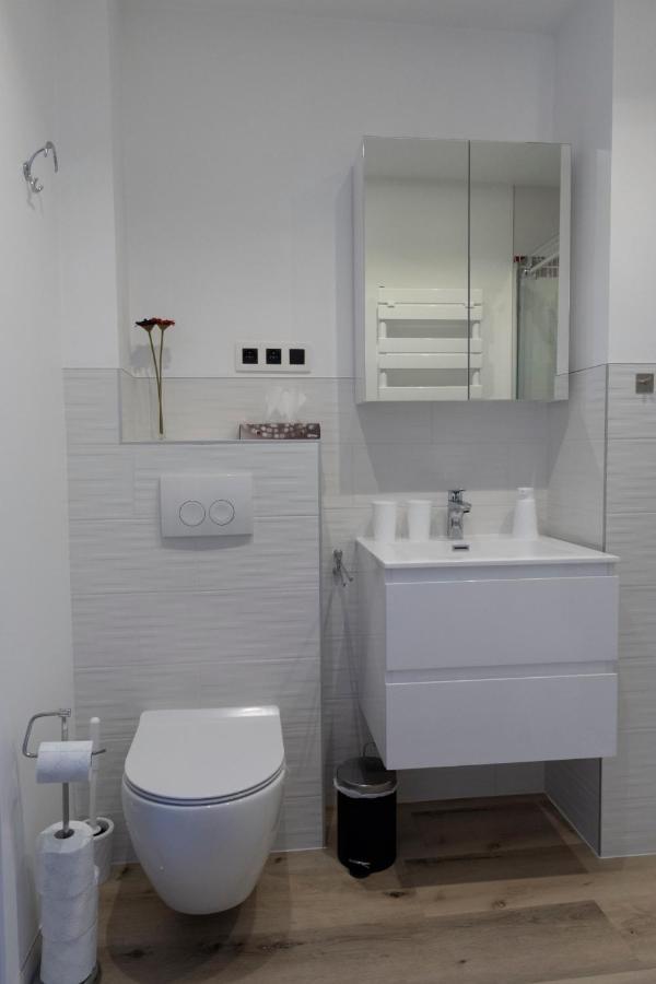 Apartmán Modern Duplex With Garden Brusel Exteriér fotografie